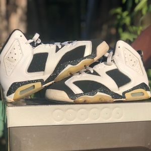 Jordan 6 Retros // Oreos - 5.5Y